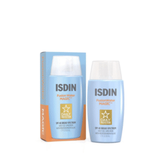 Fusion Water MAGIC, Ultralight Broad Spectrum SPF 40 Sunscreen with Hyaluronic Acid and Vitamin E, 50ml
